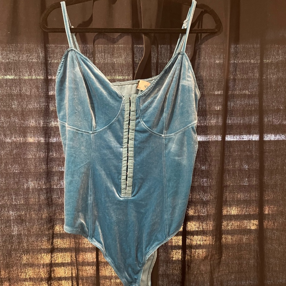 Cider Blue Top